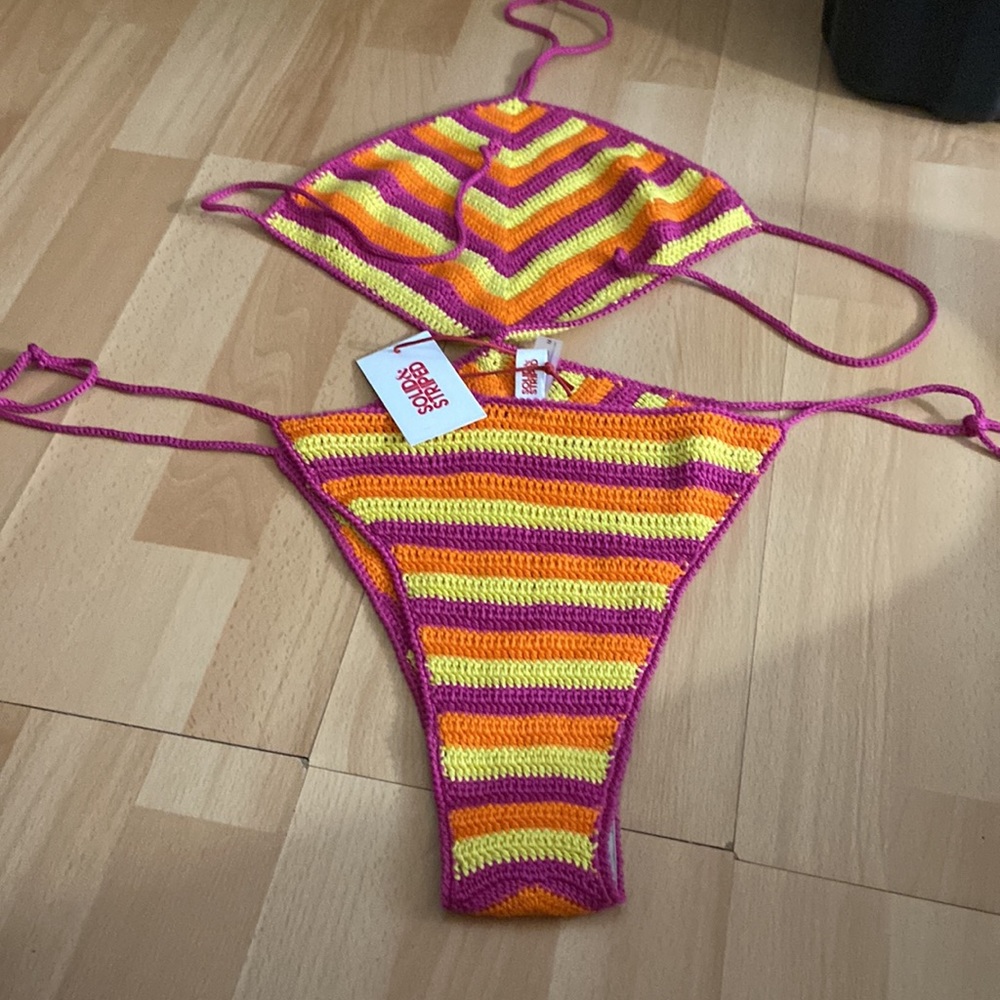 Solid& Striped - Picture 4 of 9